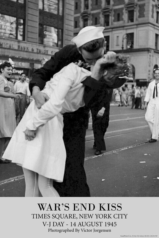 WAR S END KISS ~ AUGUST 14 1945 VJ DAY 24x36 POSTER Sailor Nurse New York City on Sale