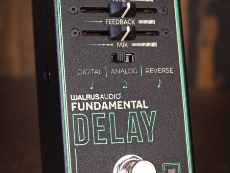 Walrus Audio Fundamental Series Delay Fashion