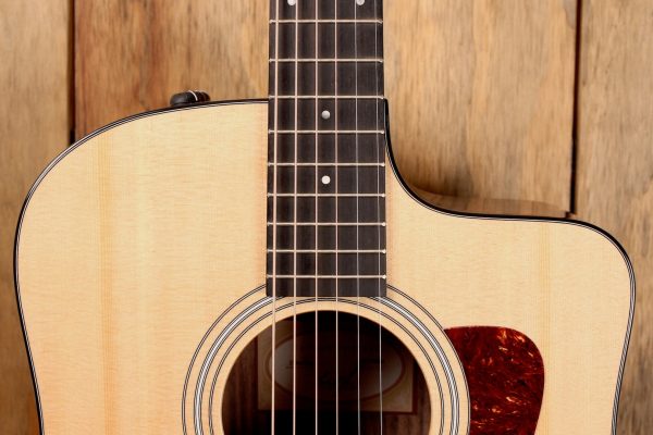 Taylor 210ce plus  For Discount